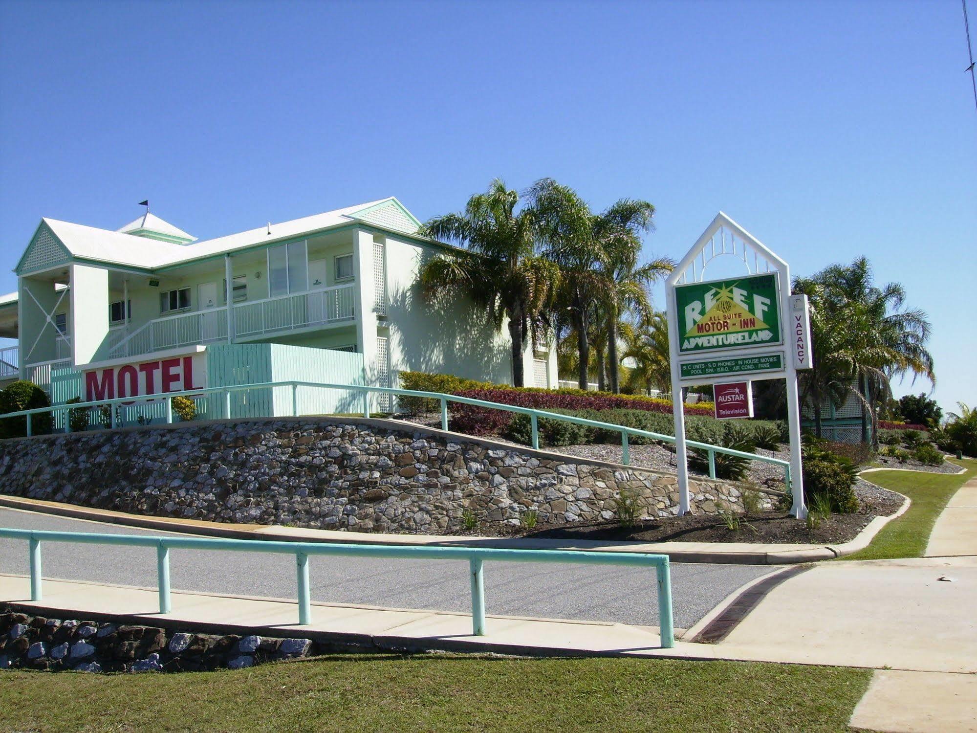 Reef Adventureland Motor Inn Tannum Sands Bagian luar foto